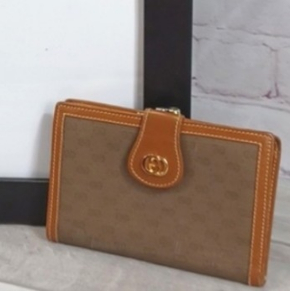 Vintage Gucci Wallet - Picture 11 of 11